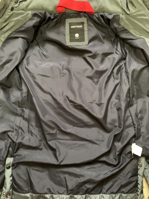 Пуховик зимний продам