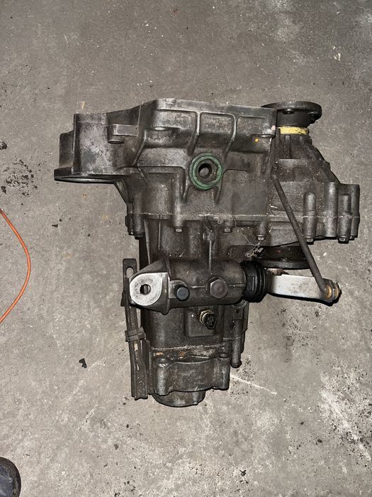 МКПП (коробка) Гольф 2