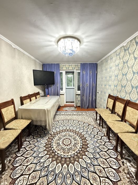 Продается 2ком кв в 4мкр на 5эт
