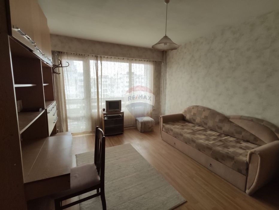 Продава се Двустаен апартамент в Варна, Младост 1 - 61 кв.м за 1212 €/кв.м - Снимка #5