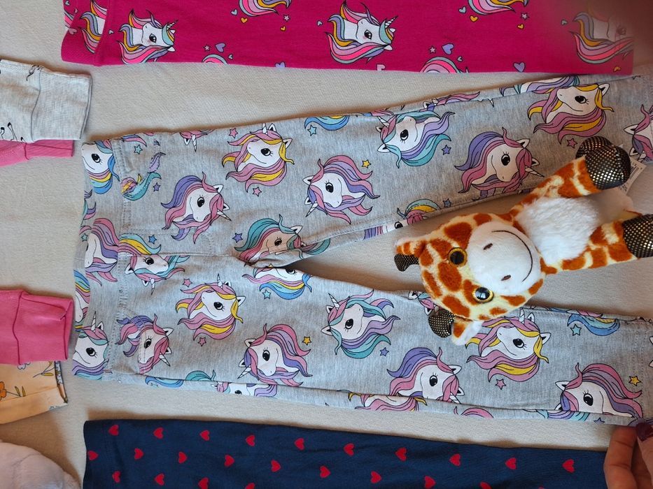 Нови дрешки-3-4 години