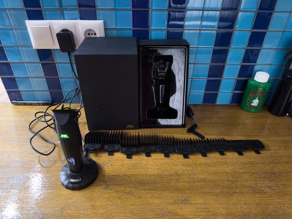 Vand masina de tuns Jrl Onyx