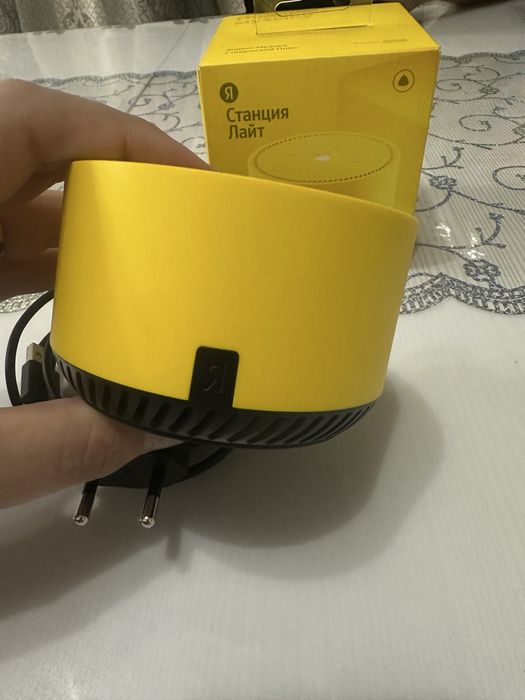 Яндекс станция лайт