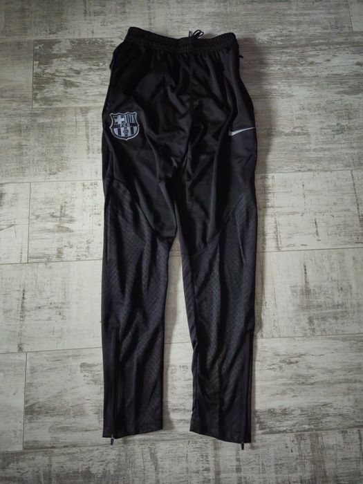 *OFERTA* Trening/Compleu Barcelona diferite culori