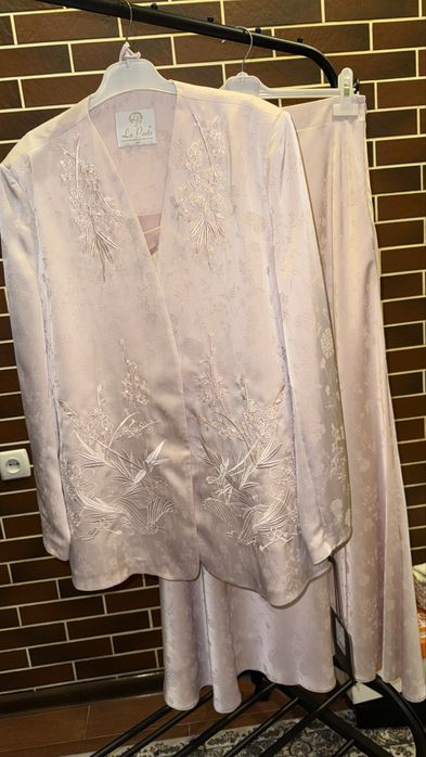 Пиджак юбка новая