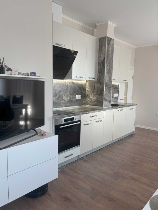 Продава се Двустаен апартамент в Пловдив, Южен - 90 кв.м за 1983 €/кв.м - Снимка #6