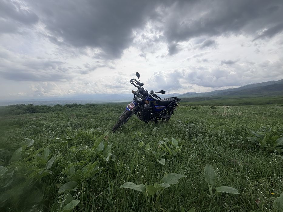 Мотоцикл Gsx 200куб