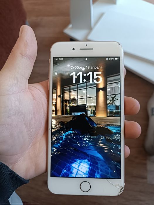 Айфон 8+ 64 Гб 16.7.15