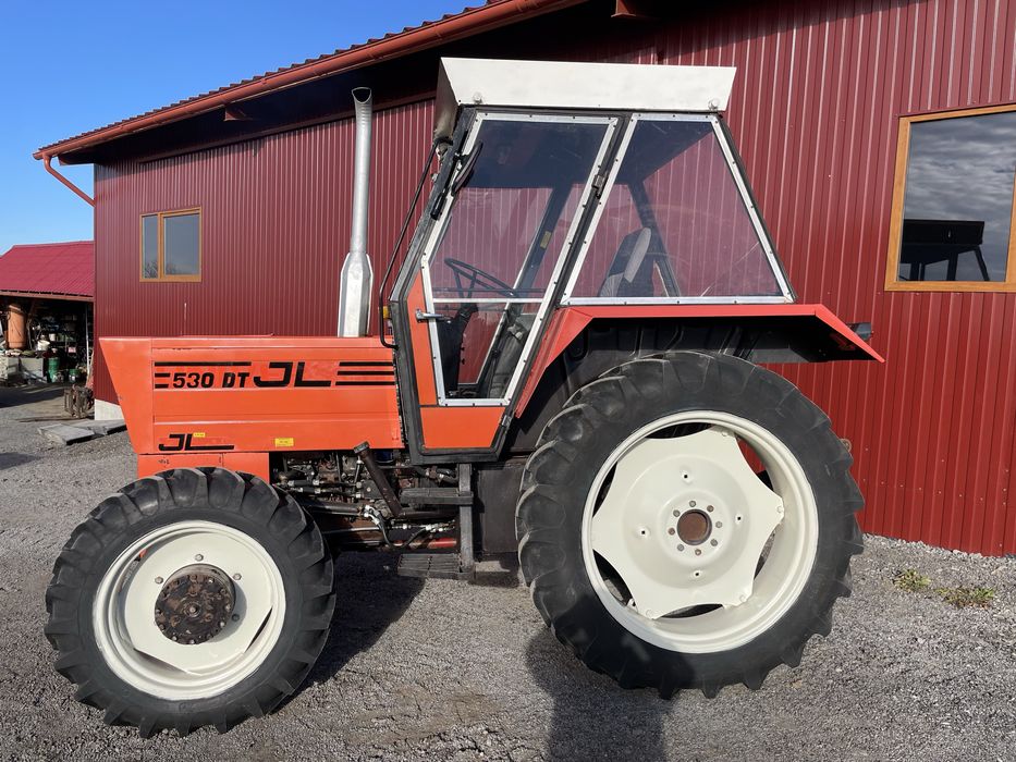 Universal UTB 530 DTC 4x4