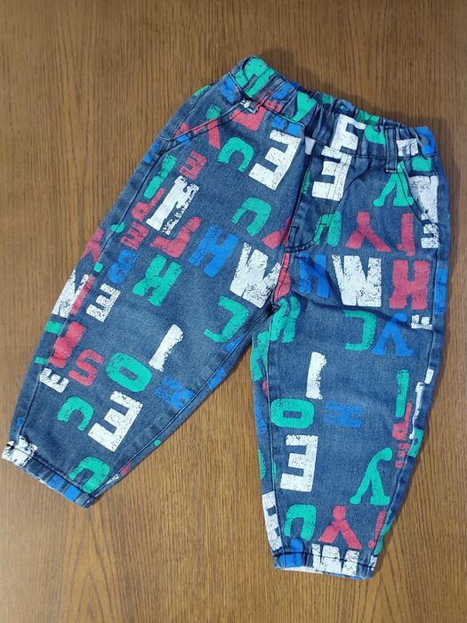 Продам джинсы на мальчика