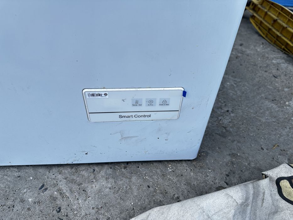 Продам моразильник Haier HCE520RF