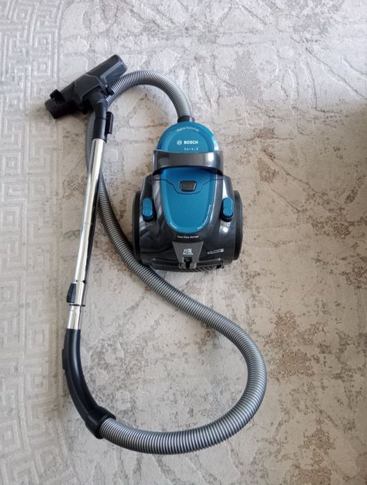 Пылесос . Бош фирмасы