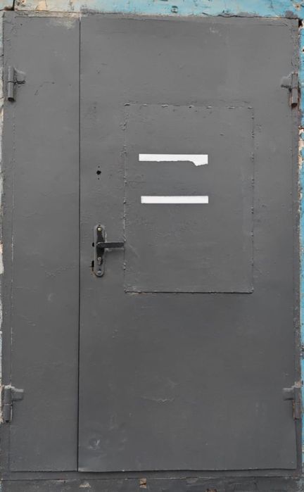 Продам дверь металлическую