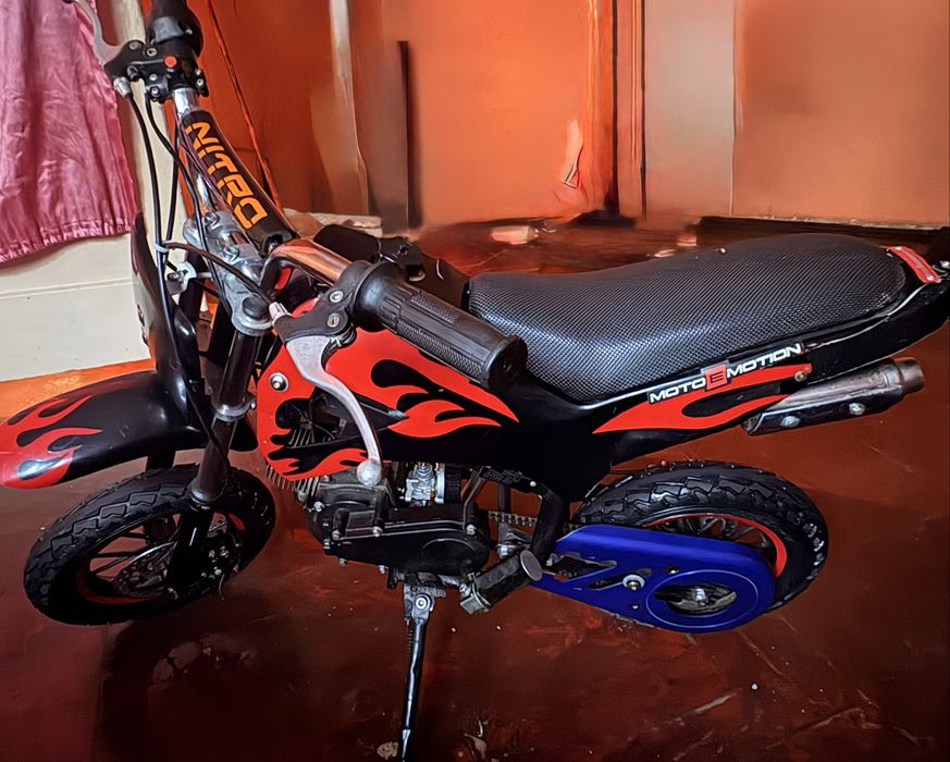 Pocket dirt bike