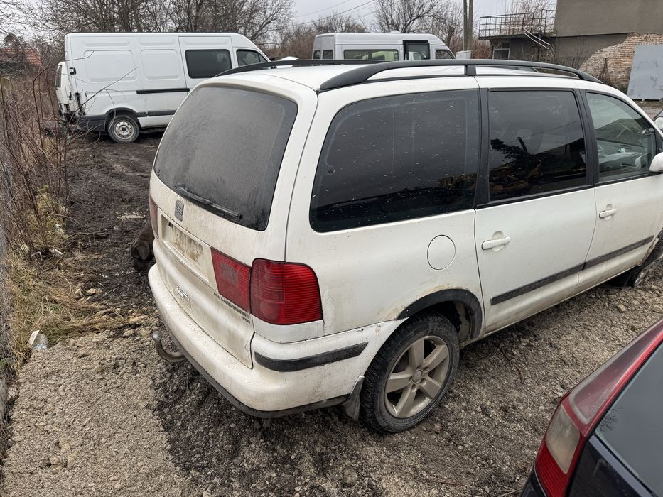 Сеат алханбра 1.9 дизел 6 ск само на части