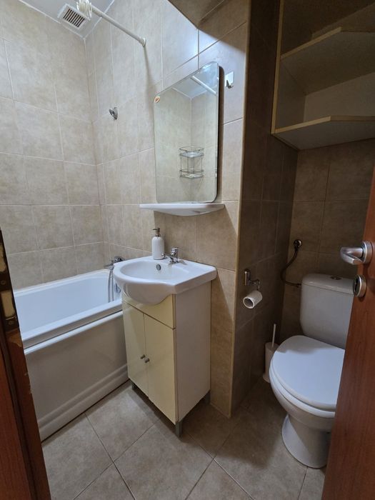 Proprietar vand garsoniera 24 mp utili (15 mp in CF), Timisoara Str. Polona 2, pozitie excelenta
