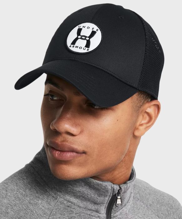 Бейсболка under armor новая