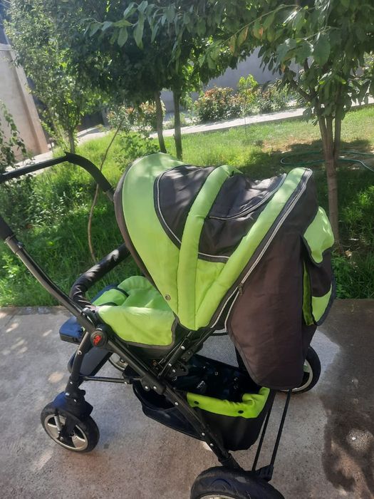 Коляска для ребенка