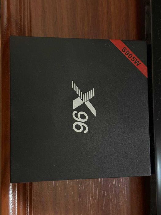 телевизор HITACHI