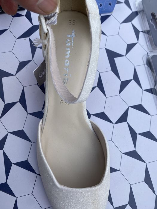 Pantofi albi mireasa 39