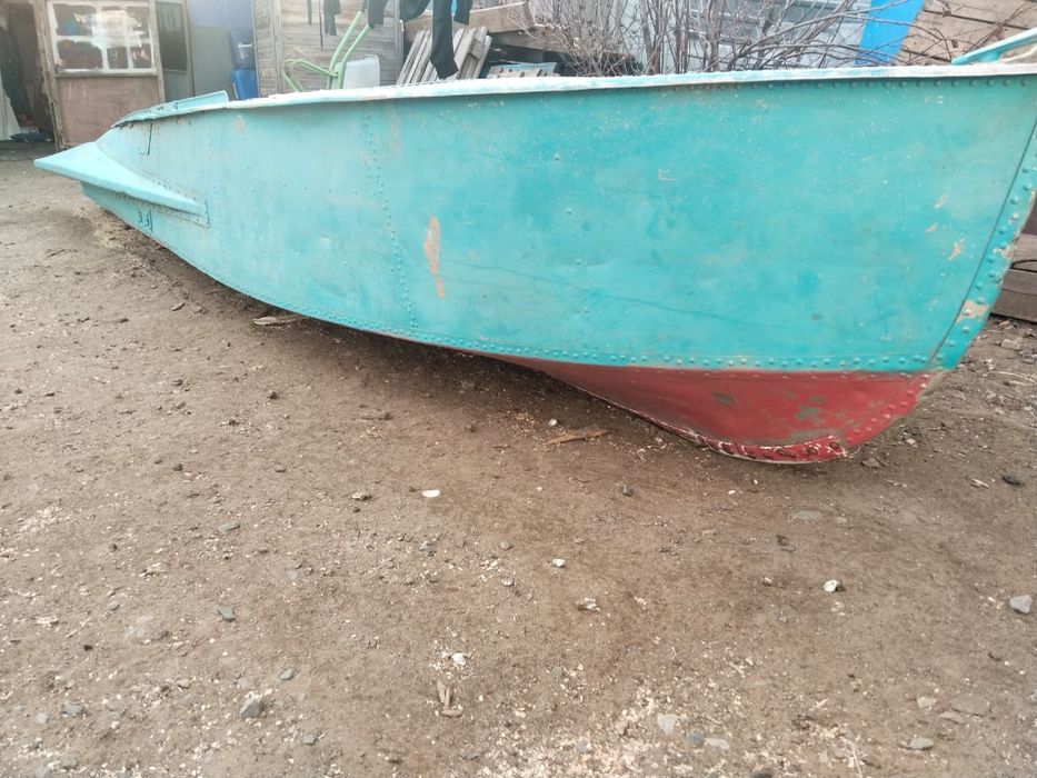 Продам лодку казанку