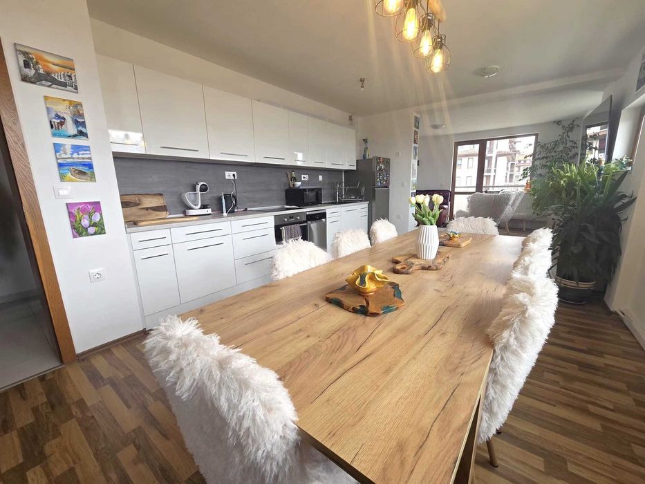 Уютен тристаен апартамент за продажба в Elite Lodge, Банско