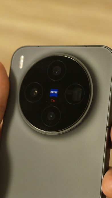 Vivo x300 256/12 Black