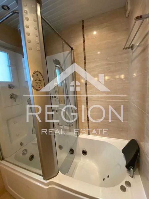 Дава се под наем Тристаен апартамент в Варна, Бриз - 100 кв.м за 600 € - Снимка #10