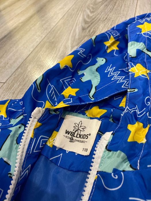 Ветровка детская