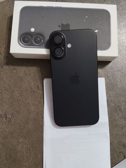 iPhone 16 Black , 128 GB
