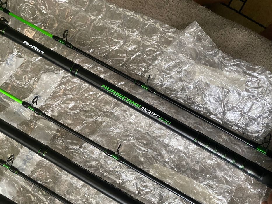 Продавам 3 броя пръчки Formax Huricane boat 2.40