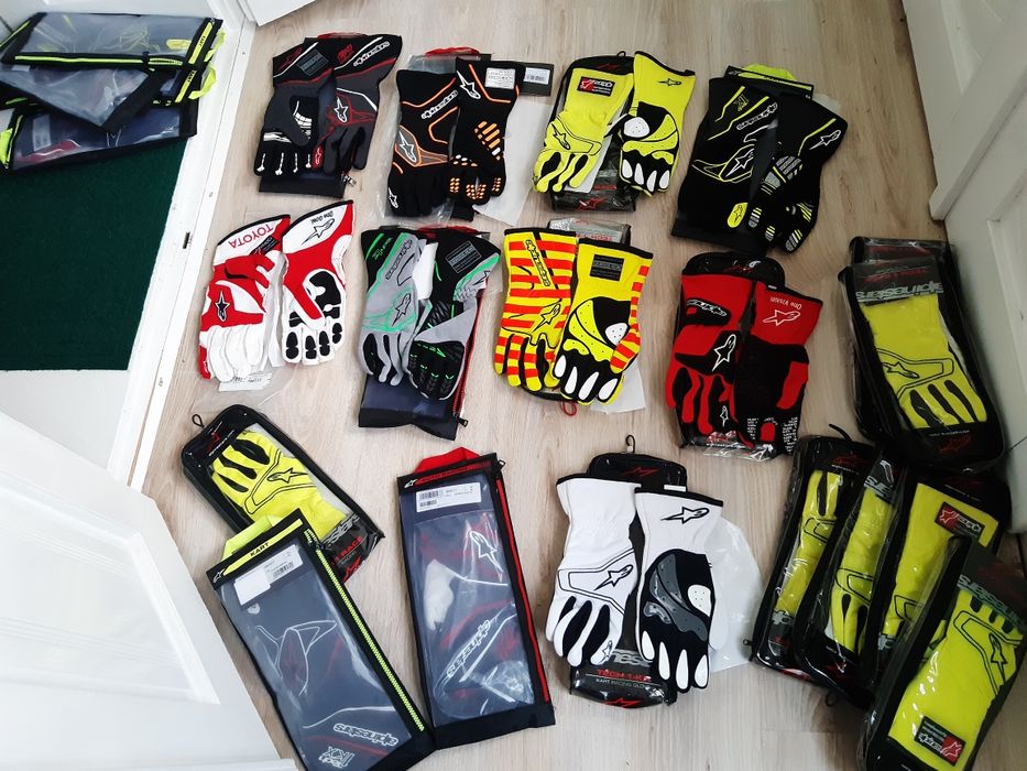 Alpinestars, combinezoane auto,mănuși auto
