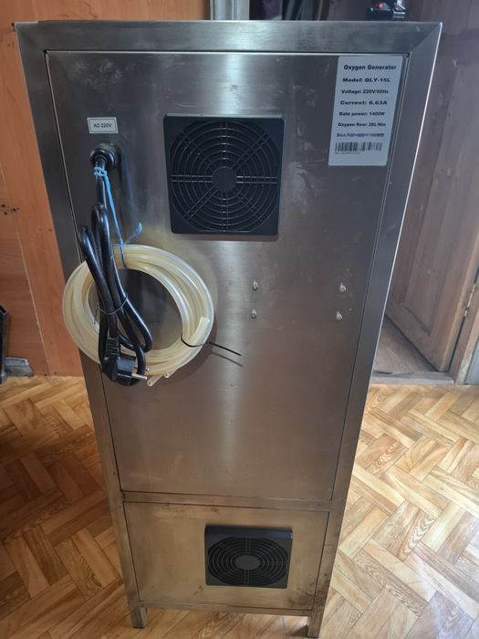 Продам Оксигенератор (кислородный концентратор)