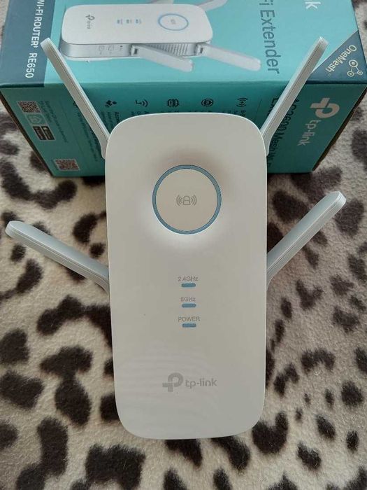 Нов Wi-Fi TP-Link RE650 v.2.0 AC2600 wi fi extender удължител / усилвател / разширител на обхват