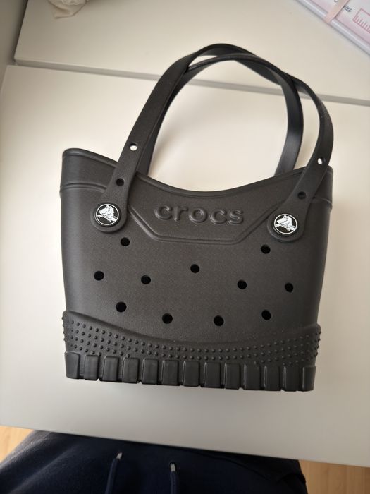 Чанта crocs черна