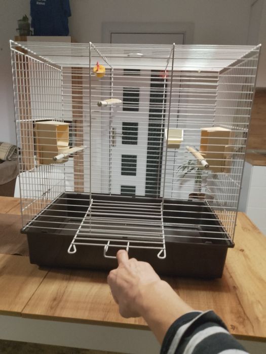 87лв.-FERPLAST Голяма клетка за канари,екзотични птици .