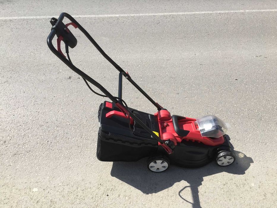 075328 R20 Косачка Li-ion 360mm 35L Solo RDP-SLM20
