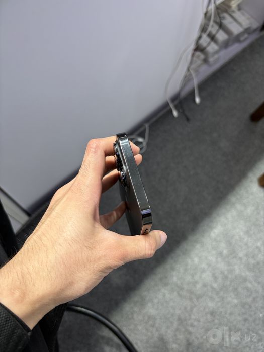 iPhone 14 Pro Max 128 GB 77%
