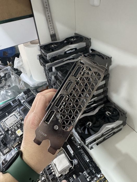 Zotac 2060super 8G 256bit