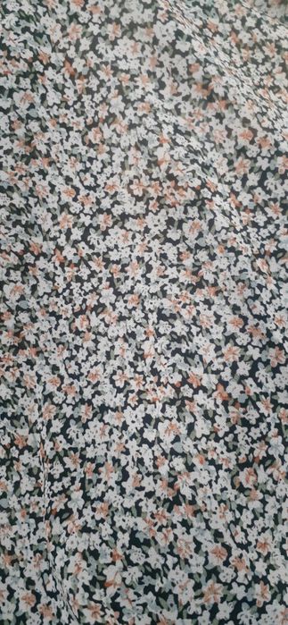 Продам платье шифоновое новое