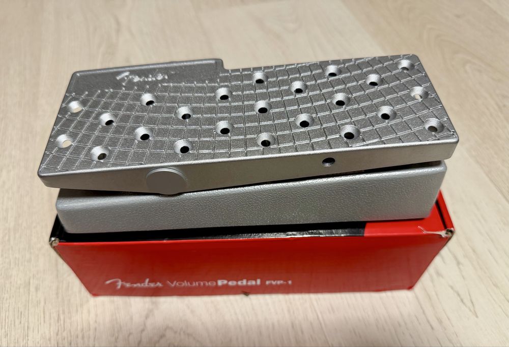 Fender Volume педал