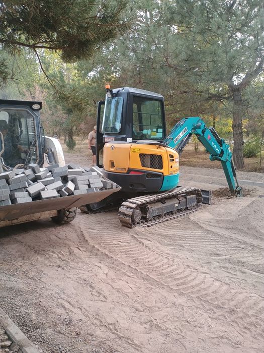 Экскаватор мини Тараз водопровод канализация