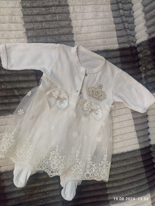 Нарядное платье на выписку