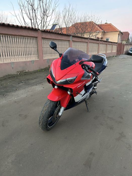 Vand Honda cbr 600