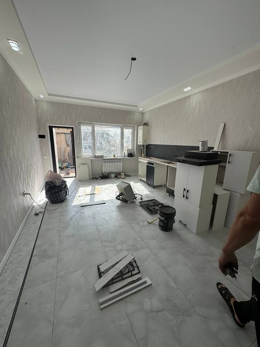 Миробод тумани, Оқ йўл кучасида 1,5 сотих,  2 хонали уй сотилади