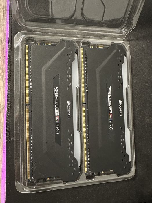 Vand Ram corsair 2x8