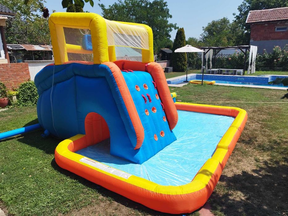 Голяма Водна Пързалка/Батут - 5м х 5м х 3м