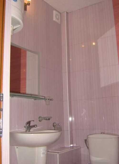 Дава се под наем Тристаен апартамент в Бургас, Братя Миладинови - 100 кв.м за 250 € - Снимка #1