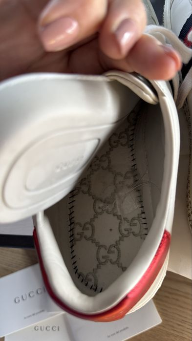 Vand gucci originali !!!