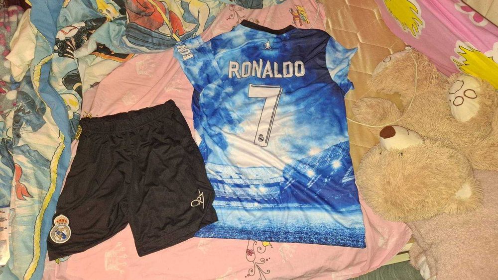 Чисто нов екип на Ronaldo